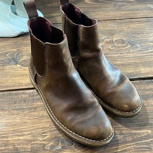 Clarks Desert Chelsea boots